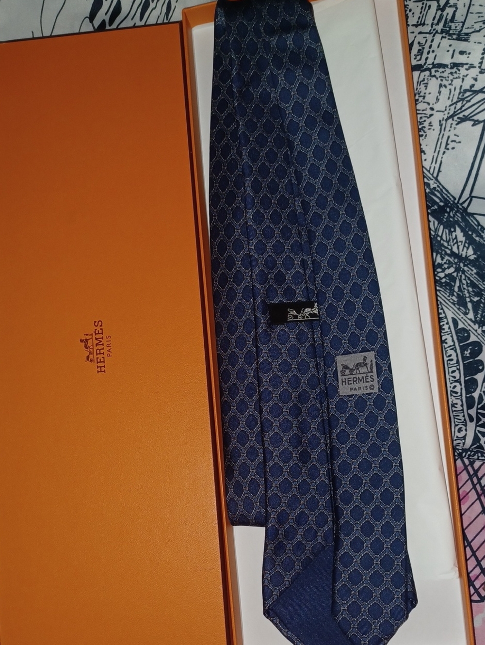 Hermès vintage tie with box dark blue